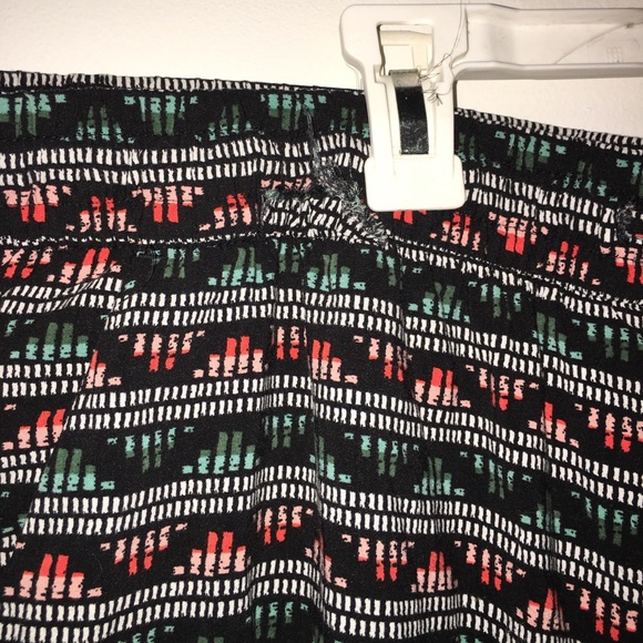 Old navy pants(women’s) - Picture 3 of 4